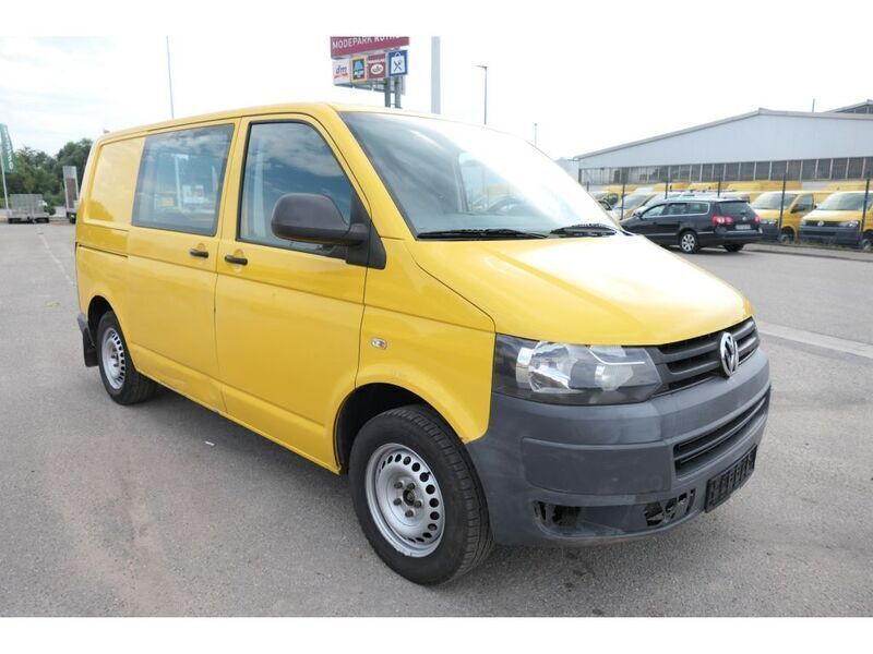 Gebraucht VW T5 84 PS (61 kW) 2011 Ginstergelb r1032 Van