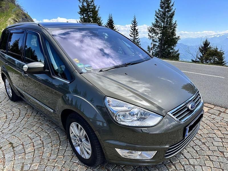 Gebraucht 2011 Ford Galaxy Titanium Van / Kleinbus | 13.000 € (Teuer) - Bild 1/4