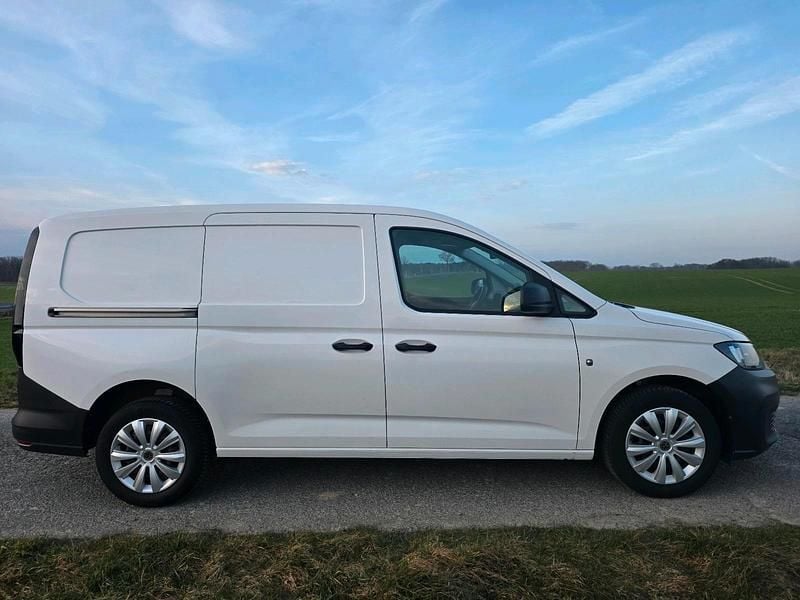 Gebraucht VW Caddy Maxi 102 PS (75 kW) 2021 Weiß Van / Kleinbus