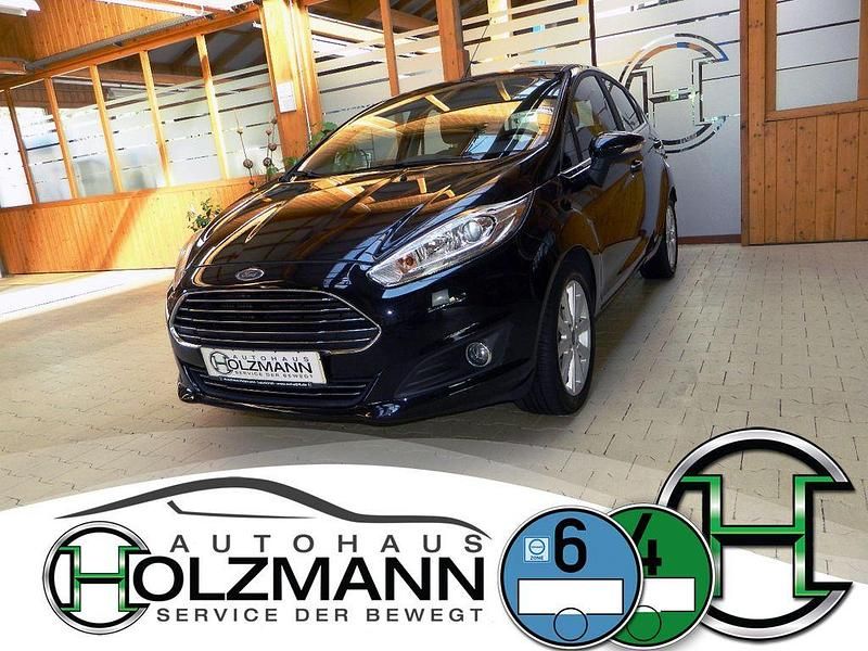 Schwarz Gebraucht 2015 Ford Fiesta Titanium Kleinwagen | 7.990 € (Fairer Preis) - Bild 1/4