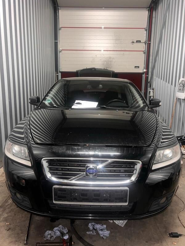 Schwarz Gebraucht 2008 Volvo V50 Kombi | 2.300 € (Guter Preis) - Bild 1/4
