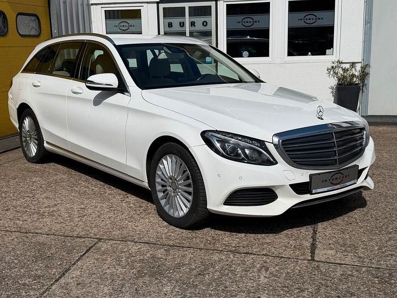 Gebraucht Mercedes C200 136 PS (100 kW) 2016 Weiß Kombi