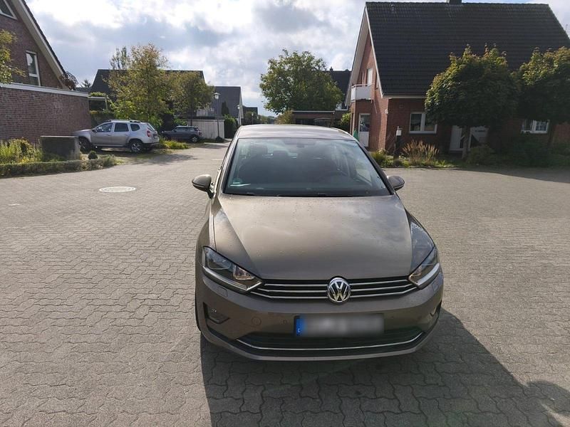 Andere farben Gebraucht 2017 VW Golf Sportsvan Van / Kleinbus | 12.130 € (Guter Preis) - Bild 1/4