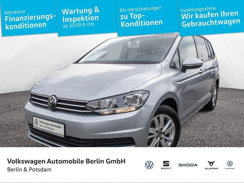 Oyster silver metallic Gebraucht 2024 VW Touran Comfortline Van / Kleinbus | 31.595 € (Fairer Preis) - Bild 1/4