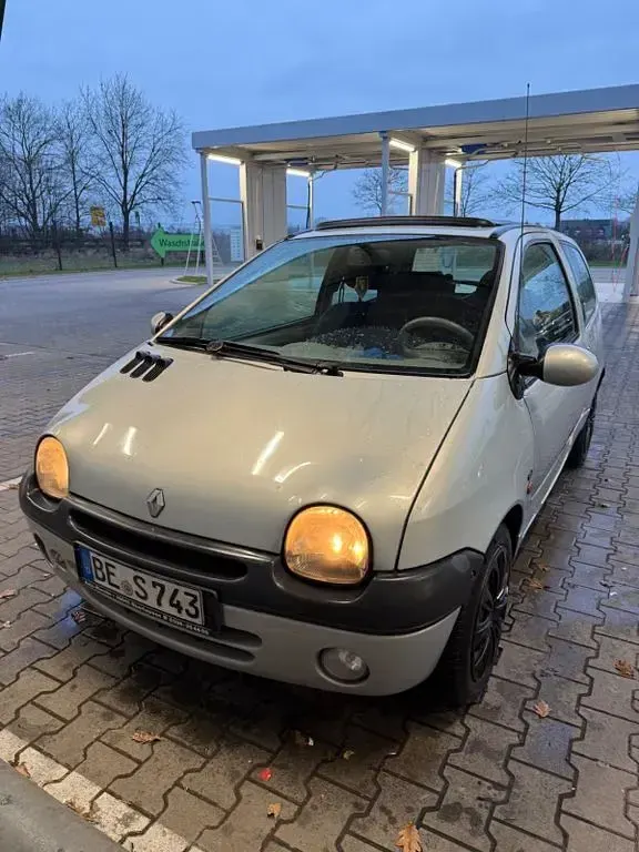 Brugt Renault Twingo Expression 75 HK (55 kW) 2002 Sølv Hatchback