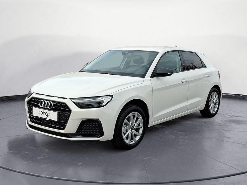 Neu Audi A1 Sportback Advanced Plus 95 PS (69 kW) 2025 Weiß Kleinwagen