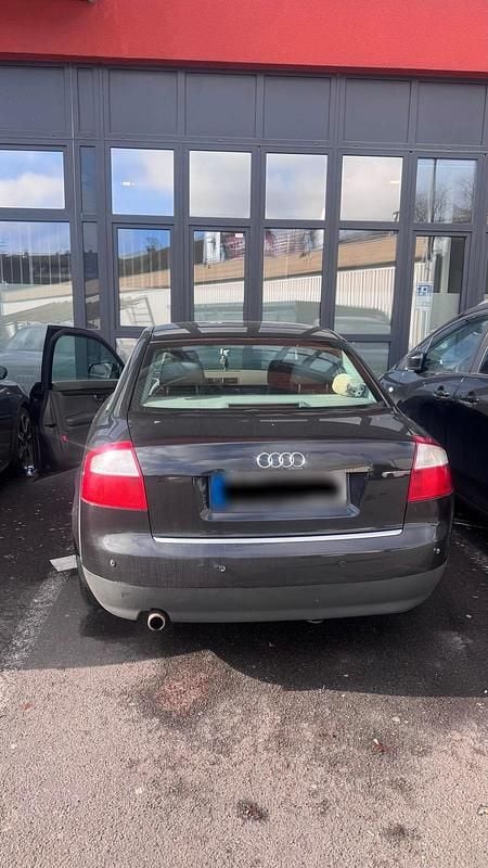 Gebraucht Audi A4 131 PS (96 kW) 2003 Schwarz Limousine