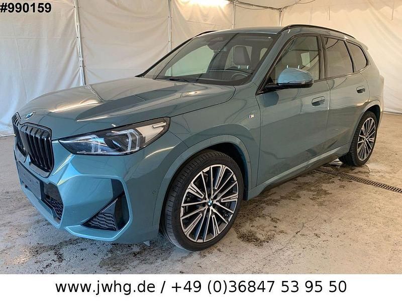 Grün Gebraucht 2023 BMW X1 M Sport SUV | 41.990 € (Guter Preis) - Bild 1/4