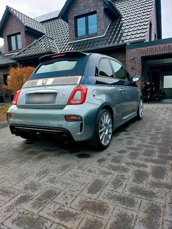 Second-hand Abarth 695C 180 CP (132 kW) 2018 Albastru Cabrio