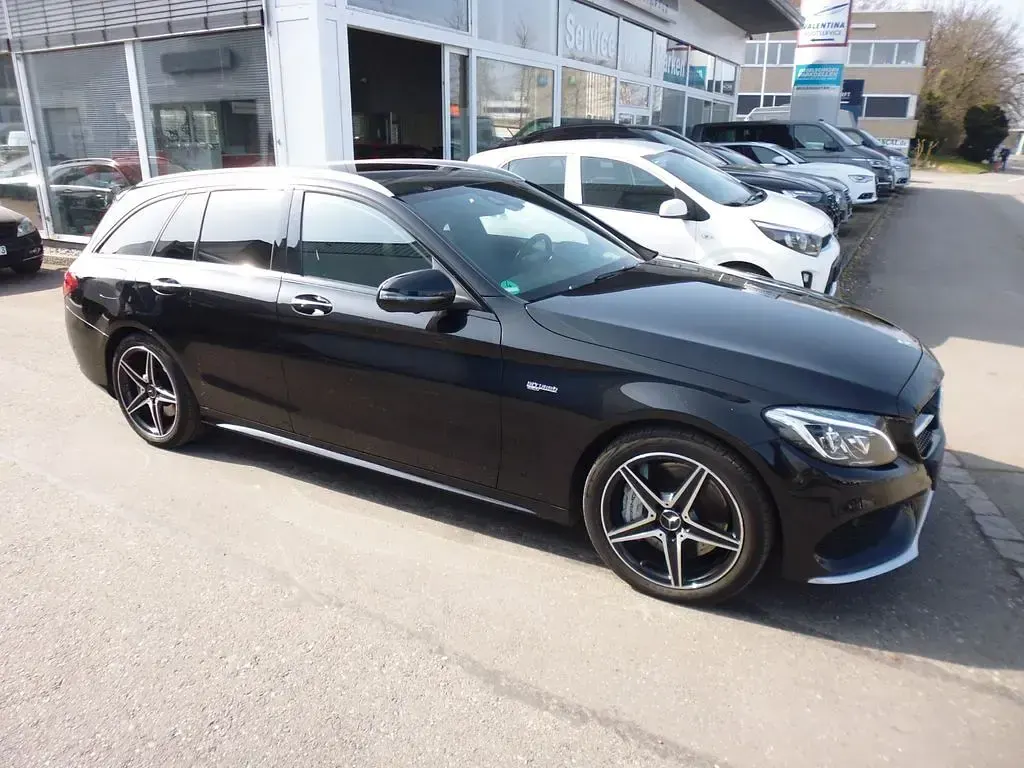 Gebraucht Mercedes C43 AMG AMG 367 PS (269 kW) 2016 Schwarz Limousine