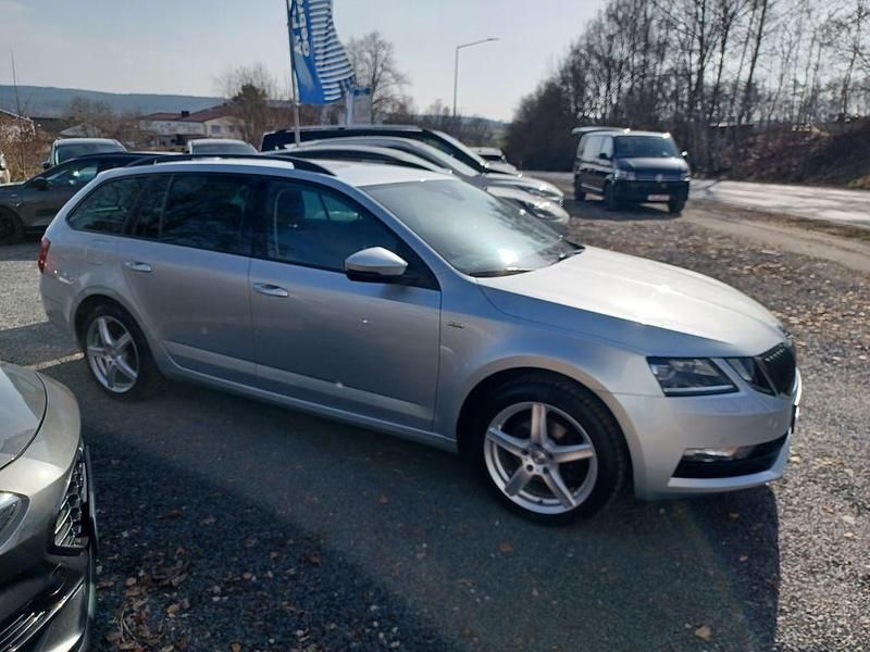 Gebraucht Skoda Octavia Soleil 150 PS (110 kW) 2019 Silber Kombi