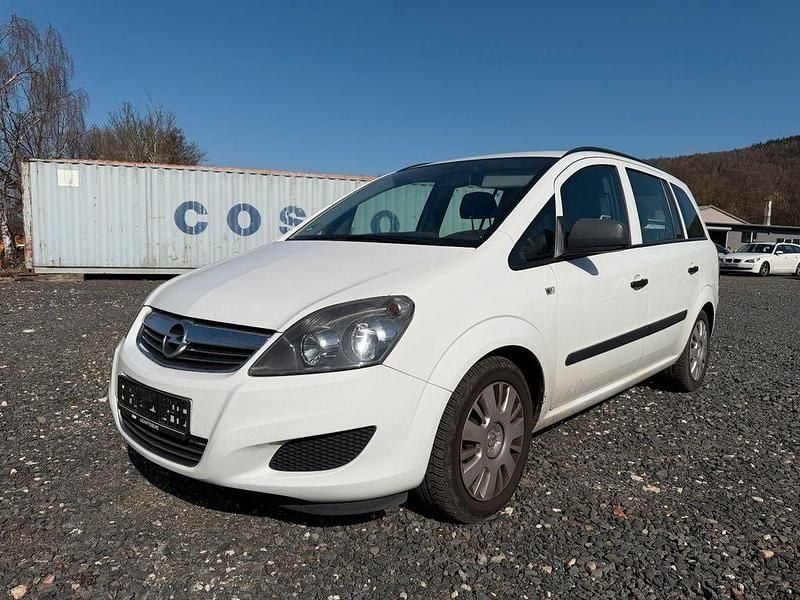 Gebraucht Opel Zafira Selection 140 PS (102 kW) 2009 Weiß Van / Kleinbus