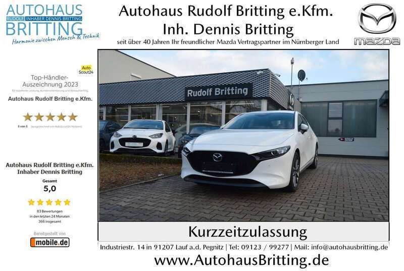 Arctic white Gebraucht 2025 Mazda 3 Center-Line Limousine | 27.390 € (Superpreis) - Bild 1/4