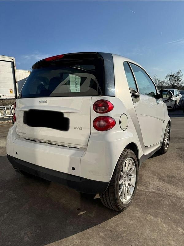Gebraucht Smart ForTwo Coupé 71 PS (52 kW) 2009 Weiß Coupé