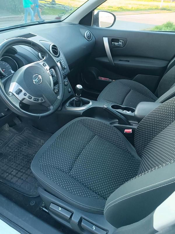 Gebraucht Nissan Qashqai +2 103 PS (75 kW) 2009 Weiß SUV