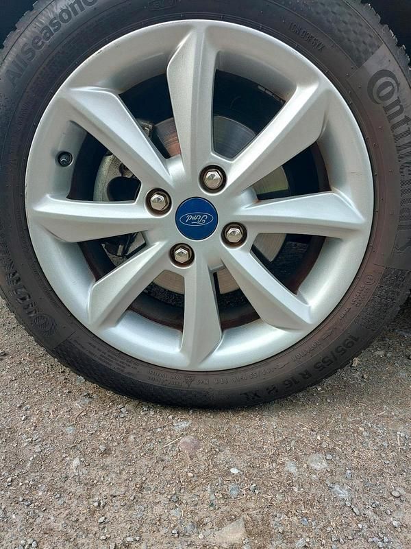 Gebraucht Ford Fiesta 75 PS (55 kW) 2021 Blau Kleinwagen