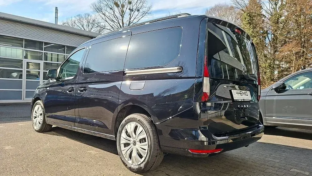 Neu VW Caddy Basis 122 PS (89 kW) 2025 Schwarz Van / Kleinbus