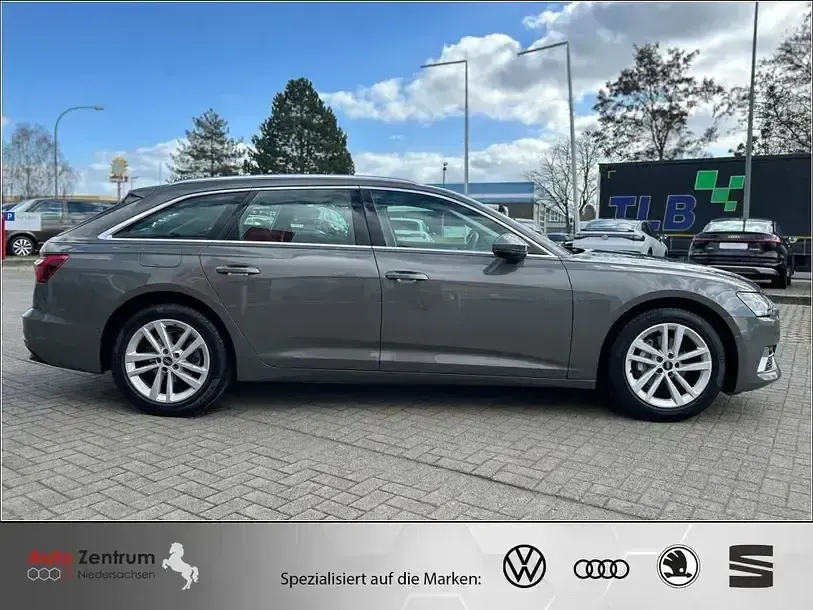 Gebraucht Audi A6 Sport 204 PS (150 kW) 2022 Chronos gray metallic Limousine