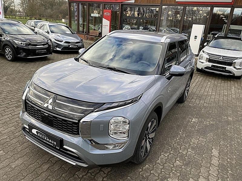 Neu Mitsubishi Outlander P-HEV Edition 306 PS (225 kW) 2025 Grau SUV