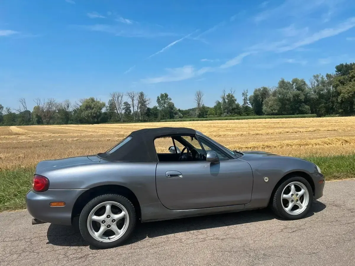 Gebraucht Mazda MX5 145 PS (106 kW) 2004 Schwarz Cabrio