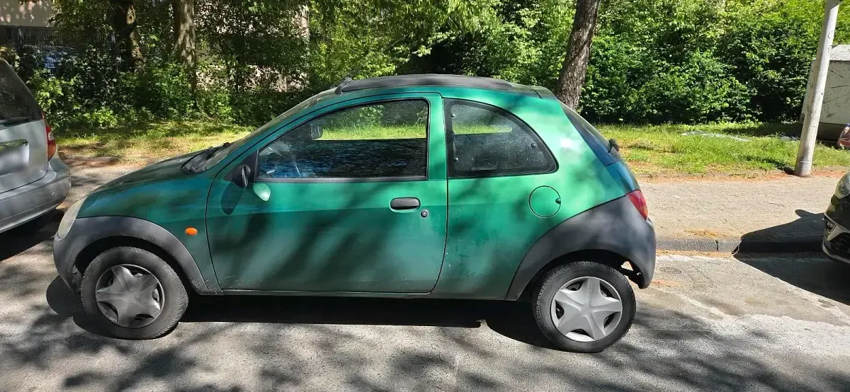 Second-hand Ford Ka 60 CP (44 kW) 2002 Verde Hatchback