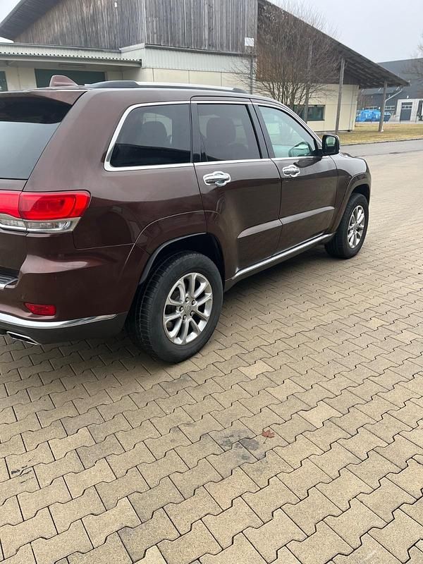 Gebraucht Jeep Grand Cherokee Summit 250 PS (183 kW) 2015 Braun SUV