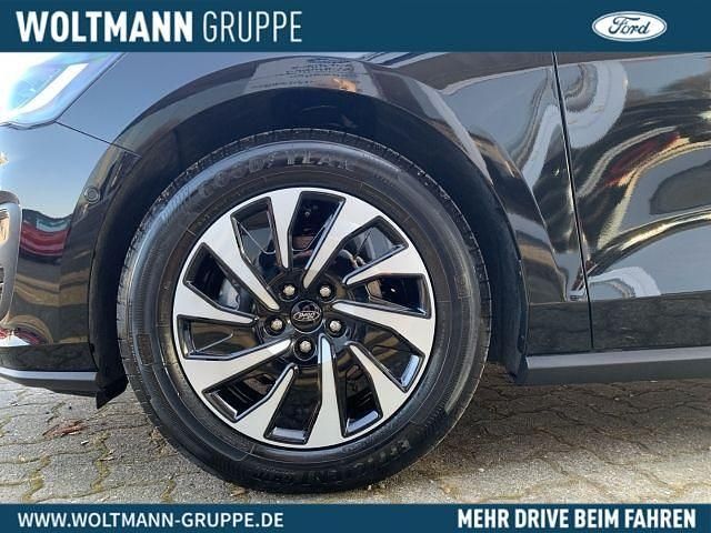 Neu Ford Focus Titanium 155 PS (114 kW) 2026 Obsidianschwarz metallic Limousine