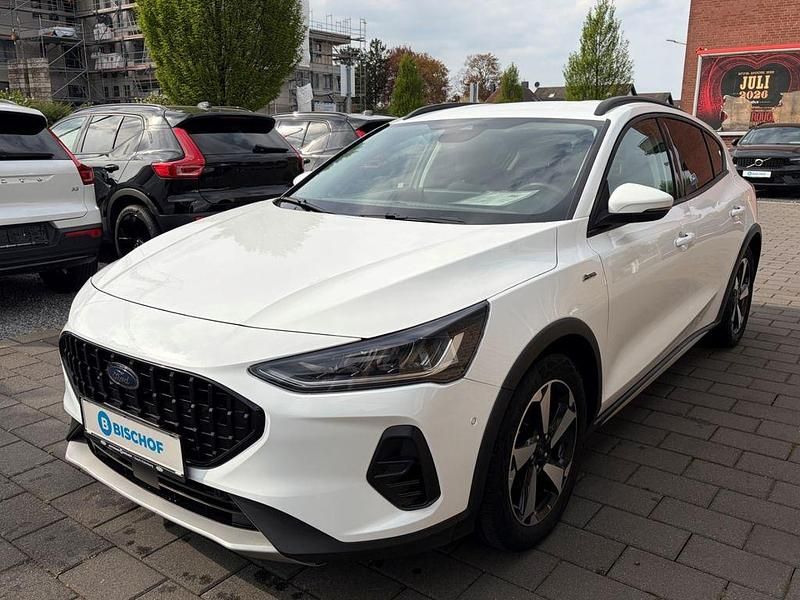 Gebraucht Ford Focus Active 155 PS (114 kW) 2024 Weiß Limousine