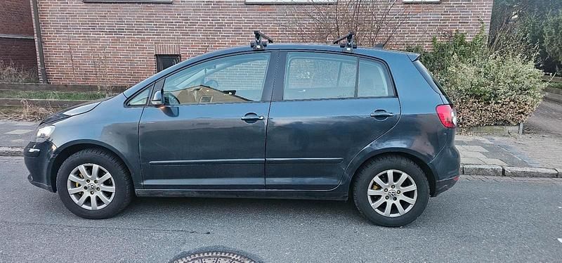 Gebraucht VW Golf VI 140 PS (102 kW) 2008 Kleinwagen