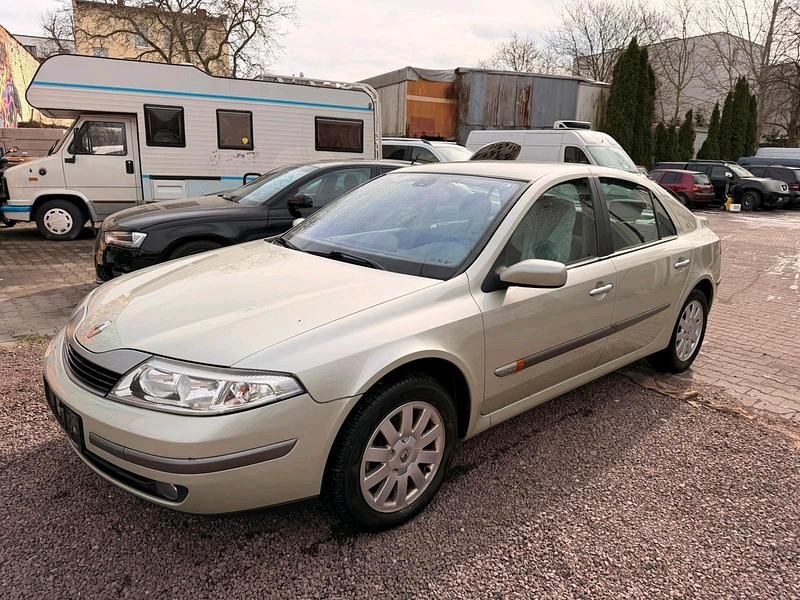 Gebraucht Renault Laguna II 116 PS (85 kW) 2002 Andere farben Limousine