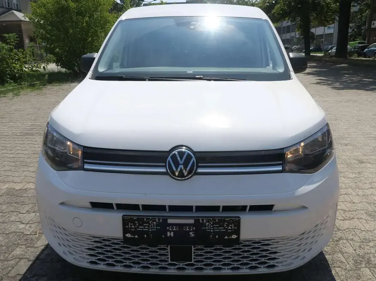Gebraucht VW Caddy Maxi 102 PS (75 kW) 2024 Candyweiß Van / Kleinbus