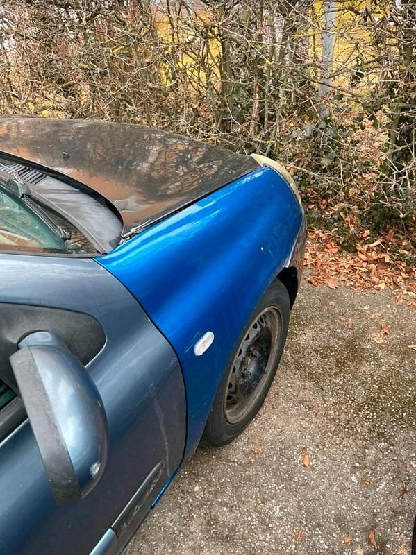 Gebraucht Renault Clio II 100 PS (73 kW) 2005 Grau Kleinwagen