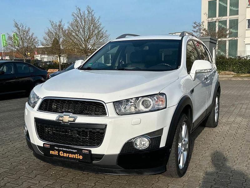 Gebraucht Chevrolet Captiva 184 PS (135 kW) 2012 Weiß SUV