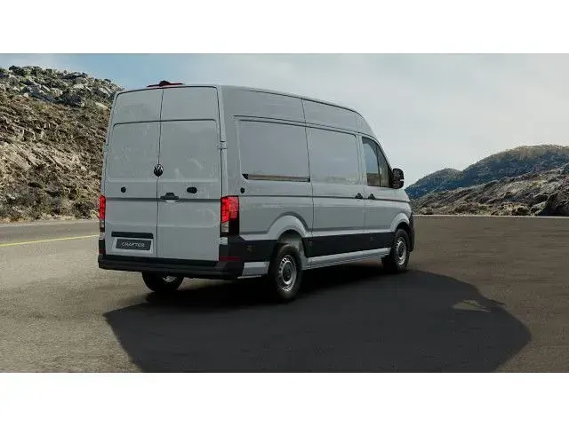 Używany VW Crafter R 140 KM (102 kW) 2025 Biały Van