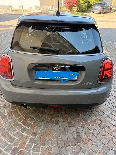 Gebraucht Mini Cooper D 116 PS (85 kW) 2019 Grau Kleinwagen