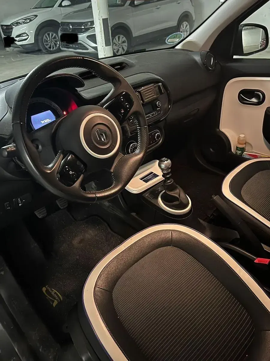 Gebraucht Renault Twingo LIMITED 90 PS (66 kW) 2016 Grau Kleinwagen