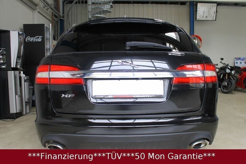 Gebraucht Jaguar XF Sportbrake 200 PS (147 kW) 2013 Schwarz Kombi