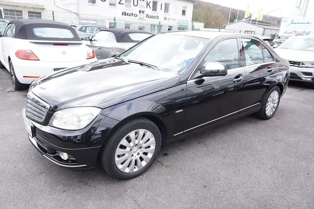 Gebraucht Mercedes C200 Elegance 184 PS (135 kW) 2009 Schwarz Limousine