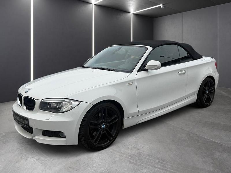 Weiß Gebraucht 2011 BMW 120 Cabriolet M Sport Cabrio | 8.290 € (Fairer Preis) - Bild 1/4