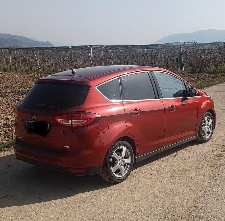 Second-hand Ford C-MAX Titanium 150 CP (110 kW) 2017 Roșu Monovolum