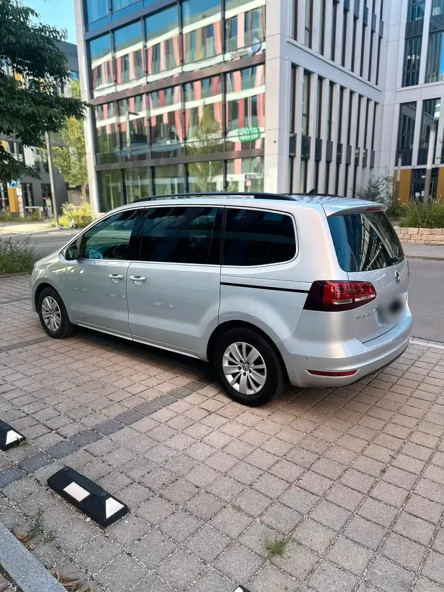 Gebraucht VW Sharan 150 PS (110 kW) 2015 Grau Van / Kleinbus