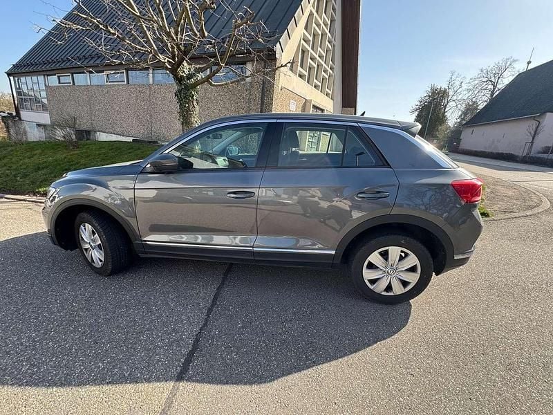 Gebraucht VW T-Roc Style 150 PS (110 kW) 2021 Braun SUV