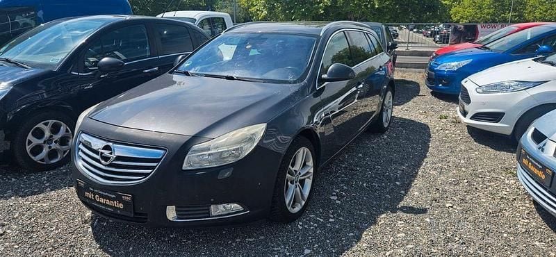 Grau Gebraucht 2012 Opel Insignia Innovation Kombi | 2.990 € (Superpreis) - Bild 1/4