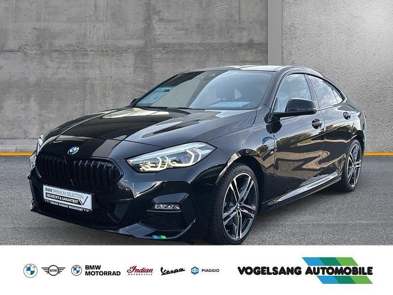 Black sapphire metallic Gebraucht 2024 BMW 218 M Sport Coupé | 32.490 € (Etwas zu teuer) - Bild 1/4