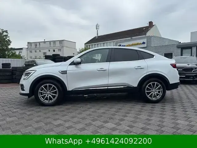 Gebraucht Mercedes Vito Edition 143 PS (105 kW) 2023 Weiss Van