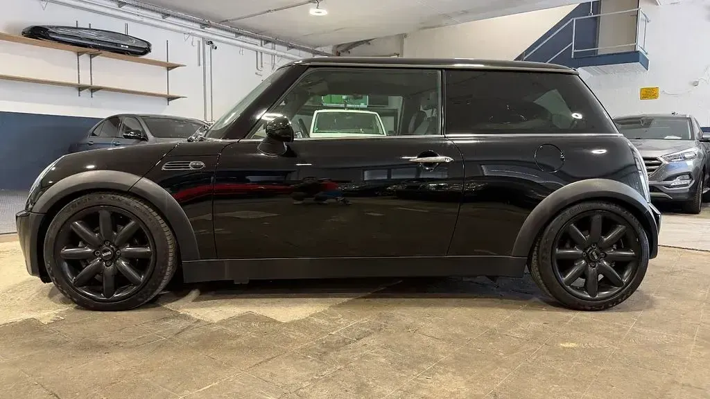 Gebraucht Mini Cooper 131 PS (96 kW) 2004 Schwarz Kleinwagen