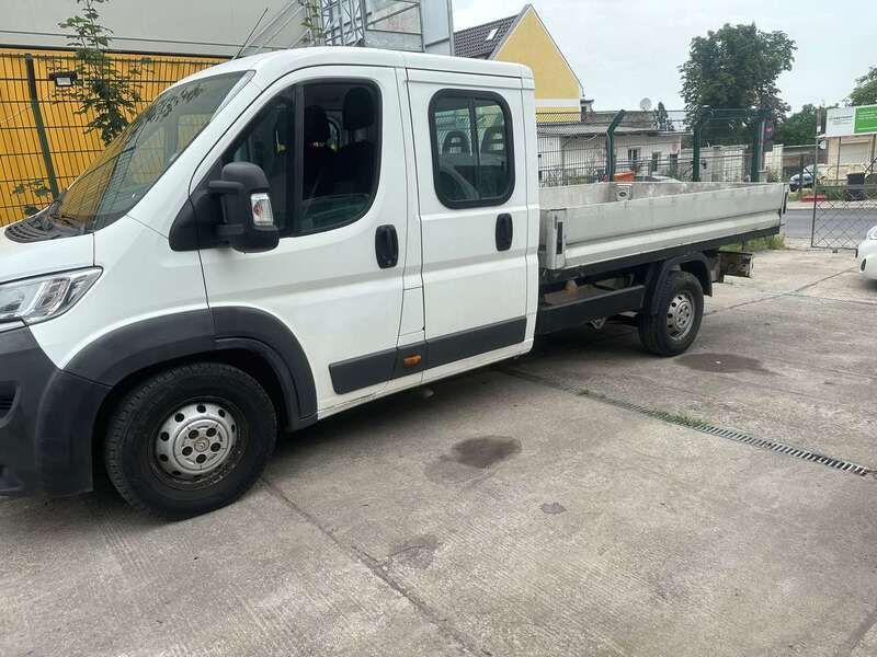 Lack weiss banquise/ Gebraucht 2018 Citroën Jumper Van / Kleinbus | 9.500 € - Bild 1/4