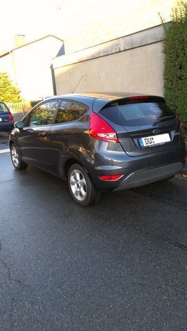 Gebraucht Ford Fiesta 131 PS (96 kW) 2009 Andere farbe metallic Kleinwagen