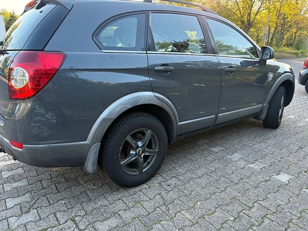 Brugt Chevrolet Captiva LS 150 HK (110 kW) 2011 Grå SUV