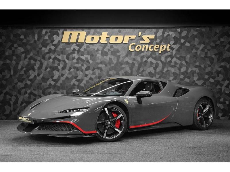 Gebraucht Ferrari SF90 999 PS (734 kW) 2022 Grau